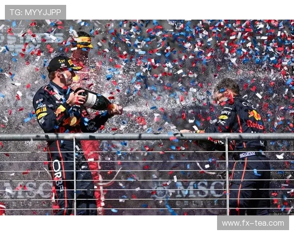 2025赛季F1冠军争夺白热化,维斯塔潘能否逆袭诺里斯夺冠